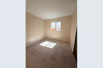 220 Bonfield Way, Sacramento, CA 95838 - Photo 9