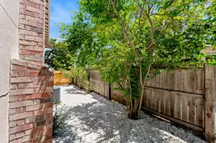 6510 Rancho Adobe Dr, Sacramento, CA 95828 - Photo 25