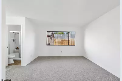 9924 Meadow Oak Circle, Elk Grove, CA 95624 - Photo 21