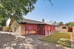 9924 Meadow Oak Cir, Elk Grove, CA 95624 - Photo 33