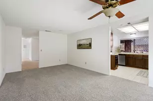 9924 Meadow Oak Cir, Elk Grove, CA 95624 - Photo 15