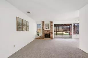9924 Meadow Oak Cir, Elk Grove, CA 95624 - Photo 5