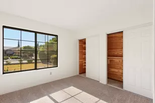 9924 Meadow Oak Cir, Elk Grove, CA 95624 - Photo 27