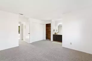9924 Meadow Oak Cir, Elk Grove, CA 95624 - Photo 23