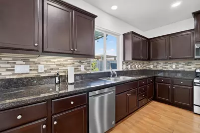 4076 Branigan Lake Way, Rancho Cordova, CA 95742 - Photo 17