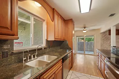 712 Almond Court, Galt, CA 95632 - Photo 13