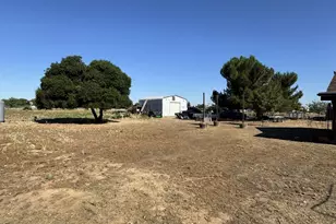 17702 Seabright Dr, Madera, CA 93638 - Photo 11