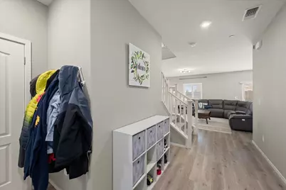 4040 Parkmoor Lane, Roseville, CA 95747 - Photo 7
