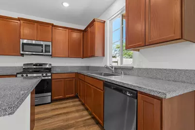 8032 Oxbow Landing Loop, Roseville, CA 95747 - Photo 11