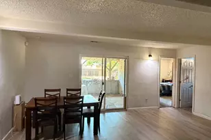 273 Christine Dr, Sacramento, CA 95815 - Photo 5