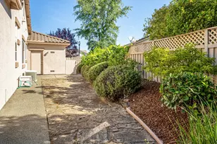 955 Yosemite Ln, Lincoln, CA 95648 - Photo 37
