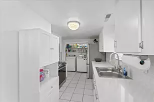 1572 Vine Cir, Atwater, CA 95301 - Photo 9