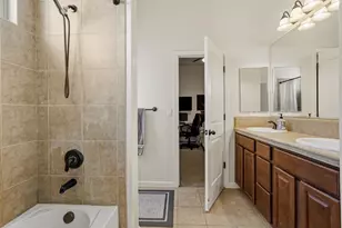 11875 Gidaro Dr, Elk Grove, CA 95624 - Photo 49
