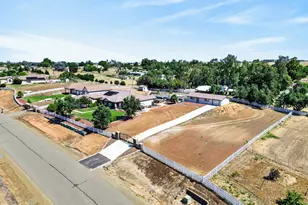 11875 Gidaro Dr, Elk Grove, CA 95624 - Photo 97