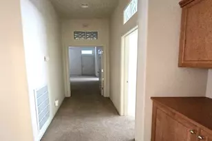 8562 Staffordshire Ct, Elk Grove, CA 95624 - Photo 13