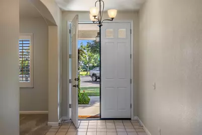 4201 Encore Lane, Modesto, CA 95357 - Photo 3