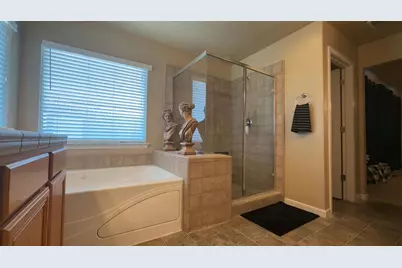 16621 Victorian Trail, Lathrop, CA 95330 - Photo 13