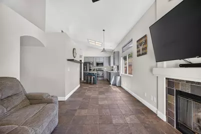 5300 Harvest Moon Court, Elk Grove, CA 95758 - Photo 19