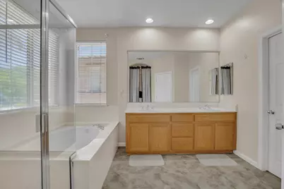 2160 Iberis Court, Tracy, CA 95376 - Photo 19