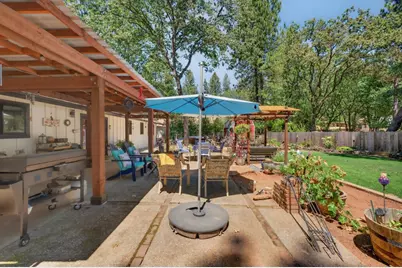 16753 Oscar Drive, Grass Valley, CA 95949 - Photo 11