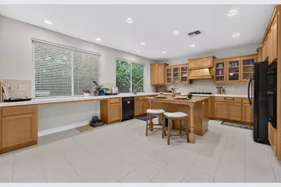 1558 Daunting Drive, El Dorado Hills, CA 95762 - Photo 17