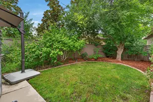 1558 Daunting Dr, El Dorado Hills, CA 95762 - Photo 51