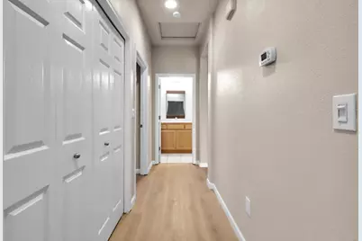 7418 Sun Reign Lane, Sacramento, CA 95823 - Photo 15