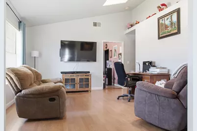 6252 Riverbelle Court, Rio Linda, CA 95673 - Photo 7