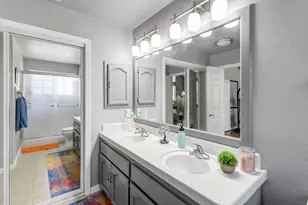 3925 Woodpointe Cir, Sacramento, CA 95821 - Photo 27