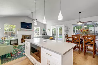 3925 Woodpointe Circle, Sacramento, CA 95821 - Photo 21