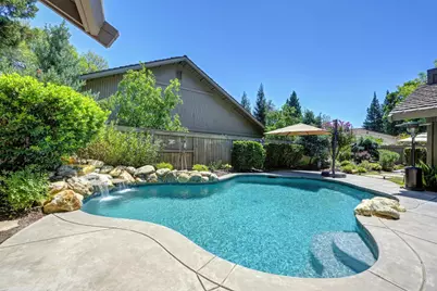 11452 Forty Niner Circle, Rancho Cordova, CA 95670 - Photo 17
