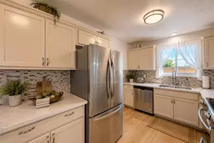 990 Hysell Ct, Turlock, CA 95380 - Photo 5