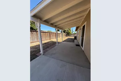 990 Hysell Court, Turlock, CA 95380 - Photo 17