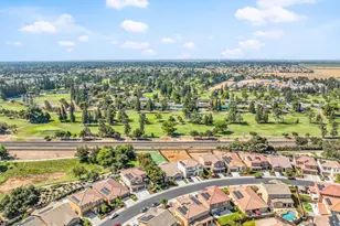 712 Renoir Ln, Stockton, CA 95209 - Photo 47