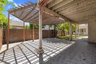 2052 Licstal Ct, Manteca, CA 95337 - Photo 39