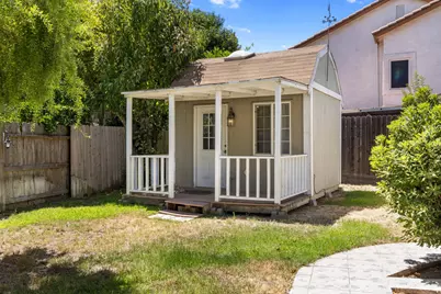 2052 Licstal Court, Manteca, CA 95337 - Photo 41