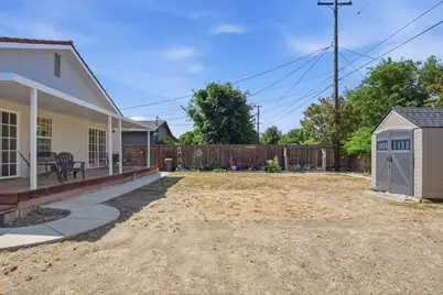889 Real Avenue, Newman, CA 95360 - Photo 23