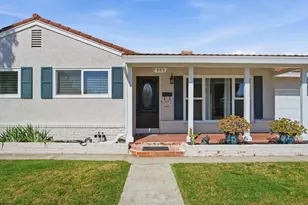 889 Real Ave, Newman, CA 95360 - Photo 3