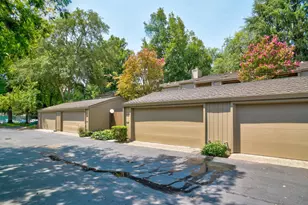 1125 Commons Dr, Sacramento, CA 95825 - Photo 29