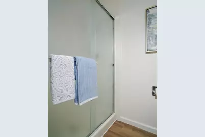 1125 Commons Drive, Sacramento, CA 95825 - Photo 23