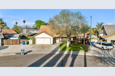 454 Oakwood Drive, Los Banos, CA 93635 - Photo 5