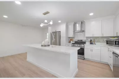 454 Oakwood Drive, Los Banos, CA 93635 - Photo 13