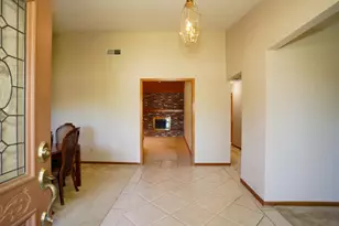 4904 El Don Dr, Rocklin, CA 95677 - Photo 5