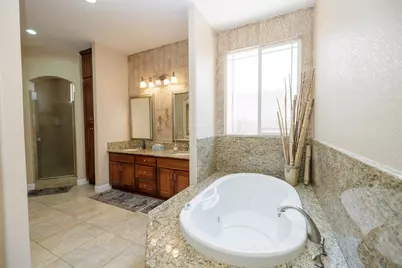 1350 Burman Dr, Turlock, CA 95382 - Photo 31
