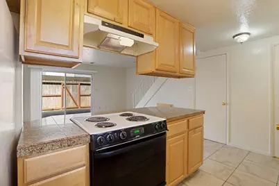898 Rutledge Dr, Lodi, CA 95242 - Photo 7