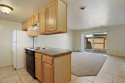 898 Rutledge Dr, Lodi, CA 95242 - Photo 3