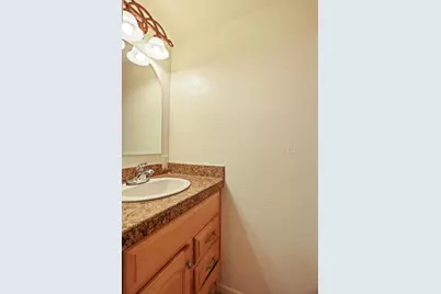 898 Rutledge Dr, Lodi, CA 95242 - Photo 13