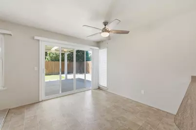 5504 Eagle View Way, Sacramento, CA 95842 - Photo 11