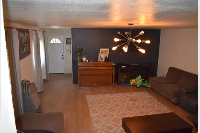120 W Q Street, Rio Linda, CA 95673 - Photo 7