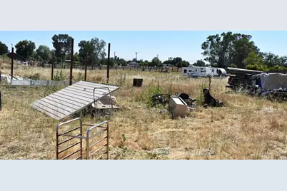 120 W Q Street, Rio Linda, CA 95673 - Photo 19